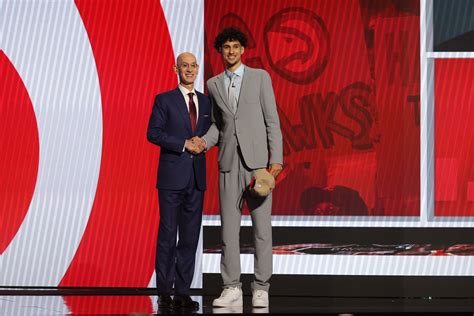 atl hawks draft picks.